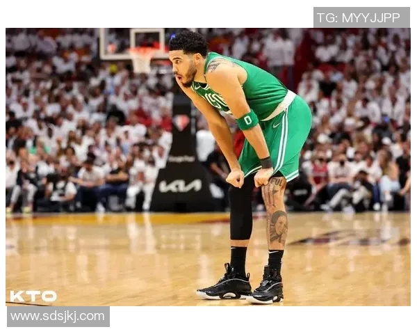 布莱克浦与维岗激战在即谁能在这场较量中笑到最后