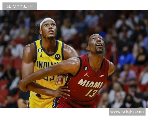 步行者与热火对决前瞻分析及胜负预测探讨 步行者与热火对决前瞻分析及胜负预测探讨