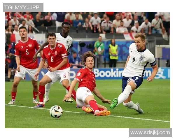 丹麦与英格兰足球赛直播观看指南及赛事分析