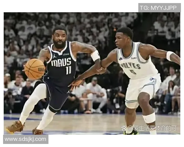 独行侠与狼队激战正酣谁能在这场对决中笑到最后