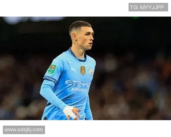 福登的成长之路：从青涩小将到英超明星的蜕变历程