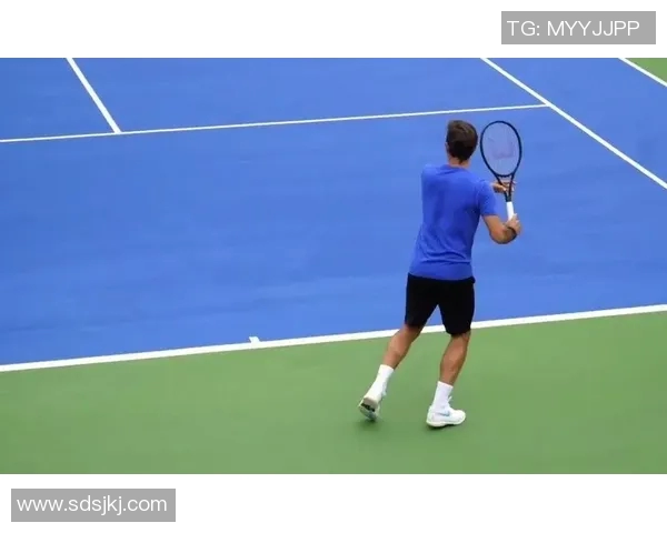 费德里科的传奇旅程：从天才少年到网球巨星的辉煌人生