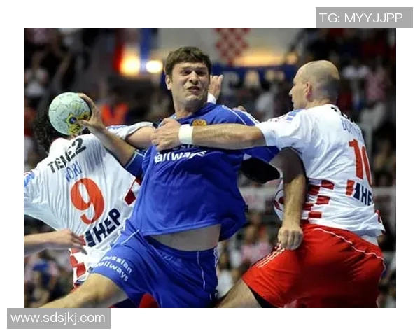 伊朗男篮与突尼斯男篮激战正酣谁能在国际赛场上笑到最后