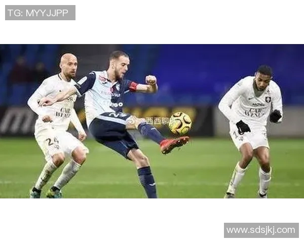 南锡对阵甘纲精彩足球比赛直播全程回顾与分析 南锡对阵甘纲精彩足球比赛直播全程回顾与分析