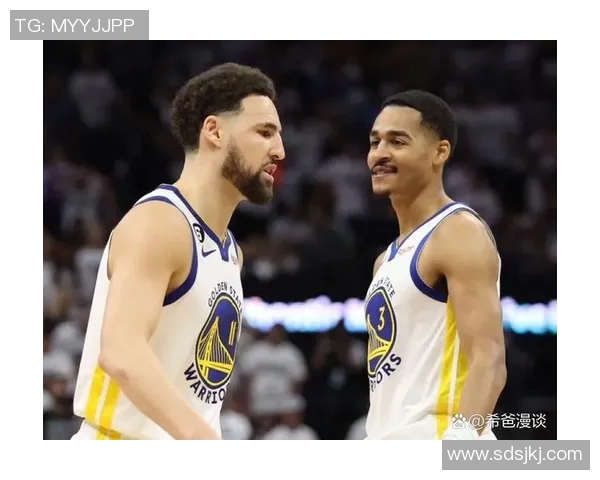 勇士三巨头齐整，士气高昂——新赛季的荣耀前瞻