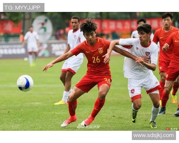 鲁能与广州恒大激战正酣谁能在这场巅峰对决中笑到最后 鲁能与广州恒大激战正酣谁能在这场巅峰对决中笑到最后